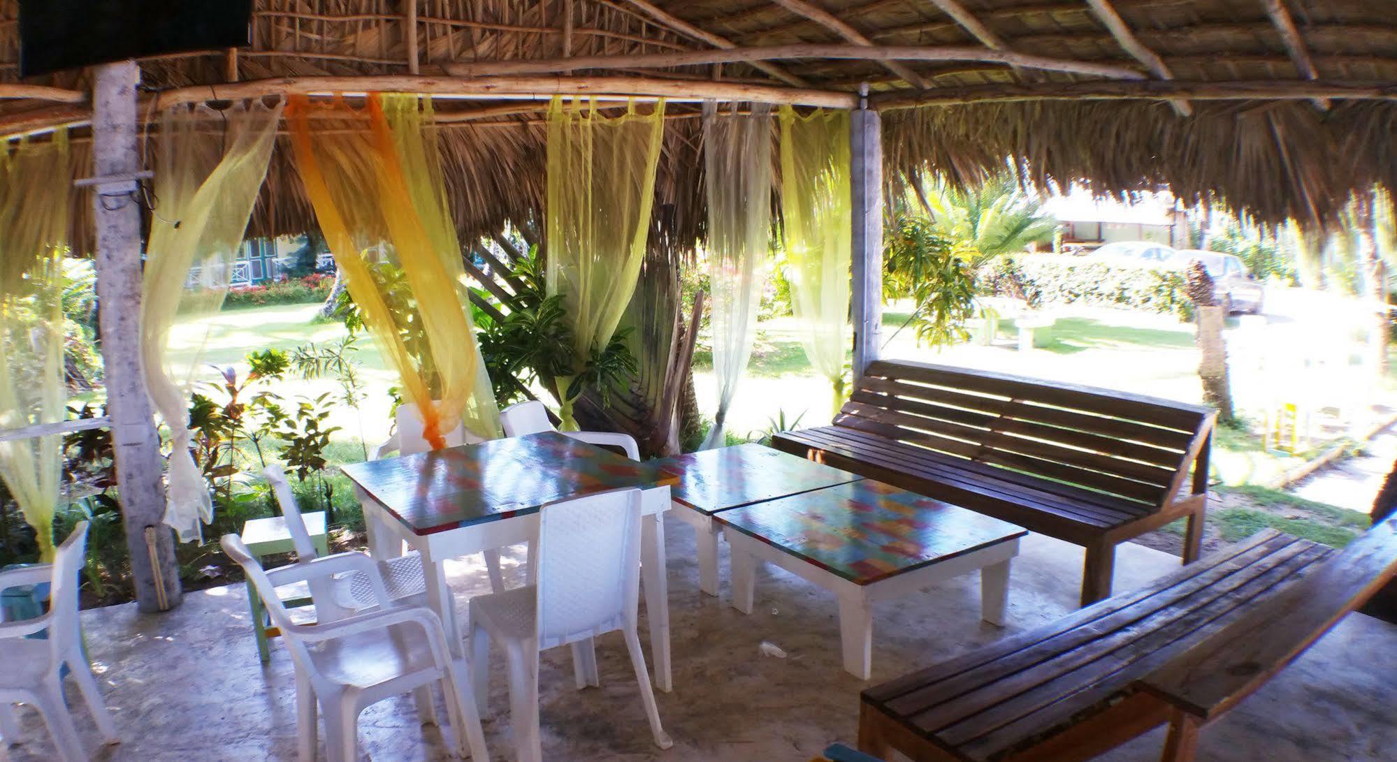 Hotel Los Pinos Las Terrenas Exterior foto